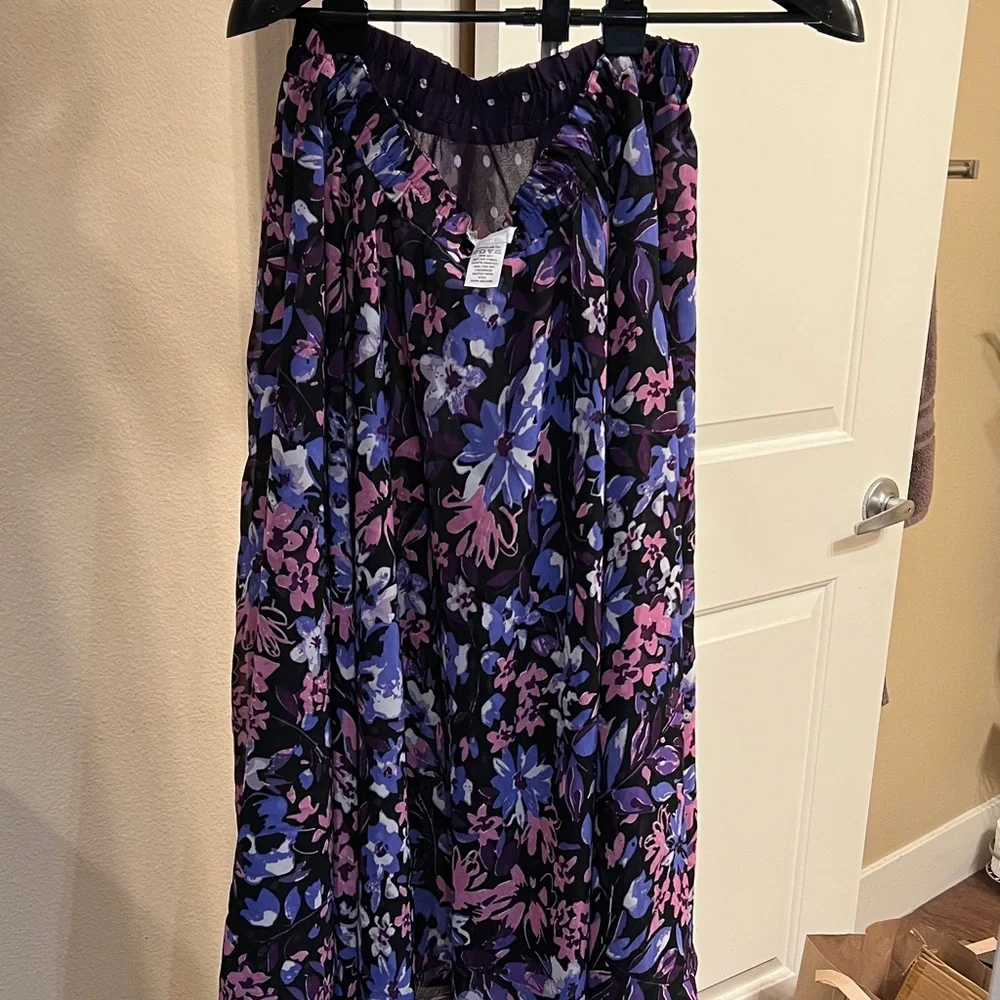 Woman Within Purple and White Polka Dot Skirt - Picture 3 of 4